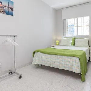 Malagaonbeach 1 - Two Bedrooms - Up To 3 People - 10 Meters Málaga