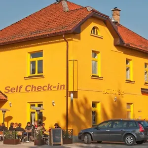 *** Otel Katrca Slovenya