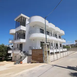  Otel J&b Arnavutluk