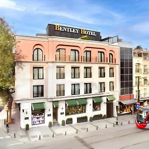 hotellátogatás