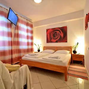 Appartement Ajo - Alte Donau Garden Flat - Self-check-in, Vienne