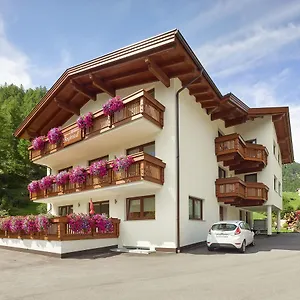 Appartement Gaestehaus Bergkristall Sölden