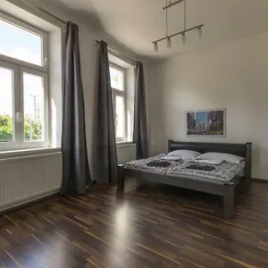 Spacious In Center With Terrace Apartament