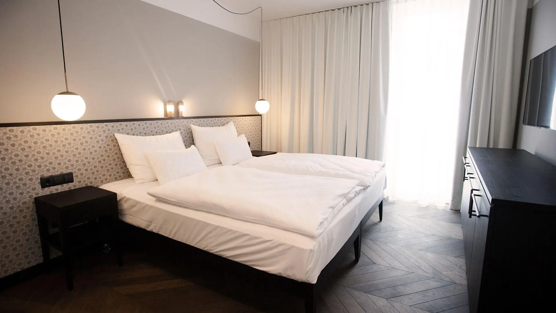 Hotel Caroline Vienna 3*,  Austria