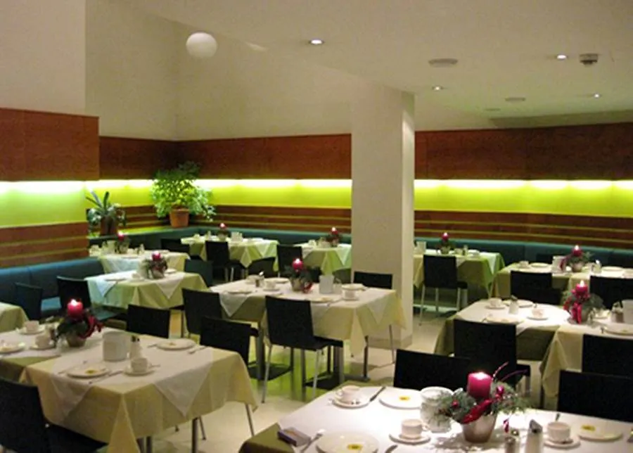 Hotel Caroline Vienna 3*,