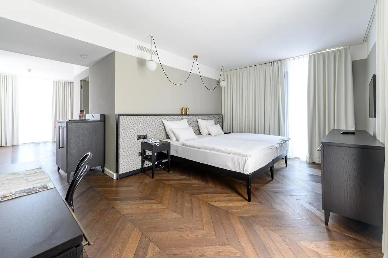 Hotel Caroline Vienna