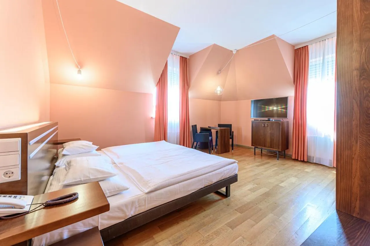 Hotel Caroline Viena