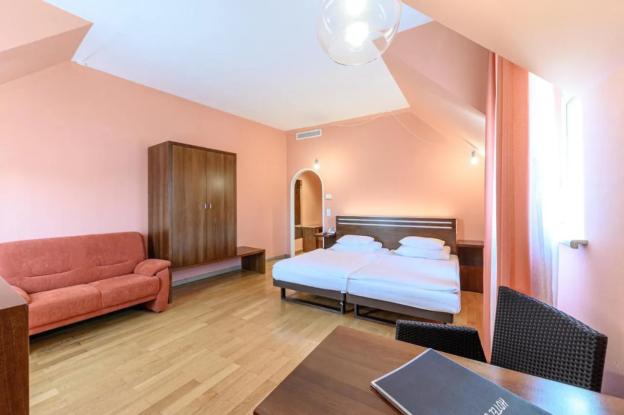 Hotel Caroline Vienna 3*,  Austria